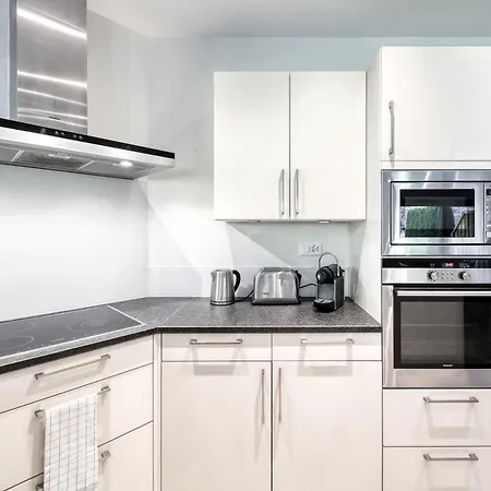 公寓 1, Hot Tub And Bbq