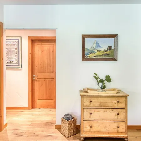 شقة 1, Hot Tub And Bbq تشامبري