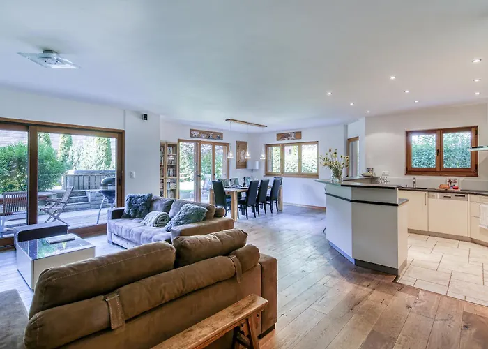 1, Hot Tub And Bbq Apartment *