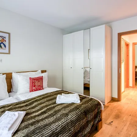 1, Hot Tub And Bbq * Champéry